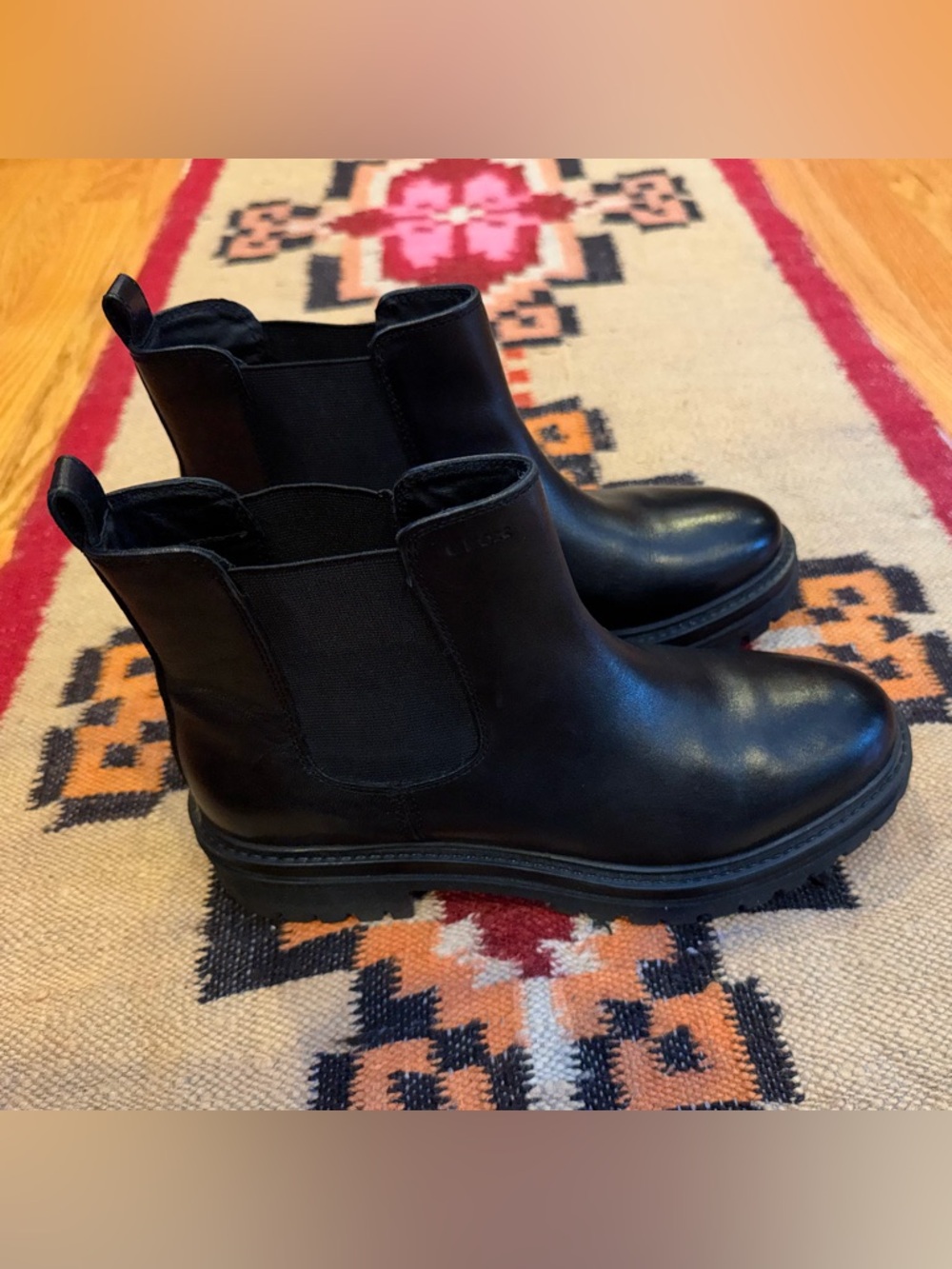 Geox Leather Chelsea Boots size 39